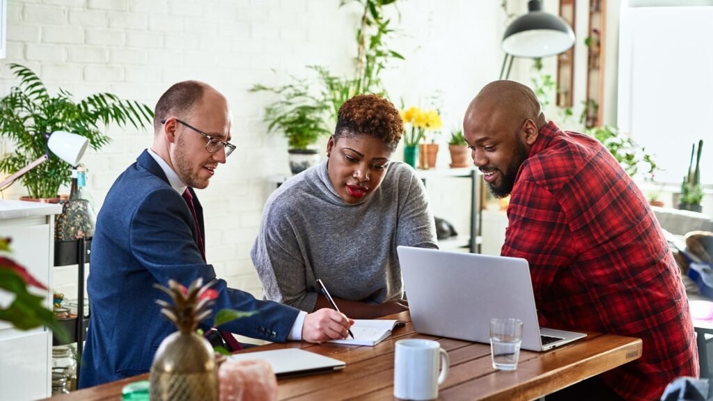 Come Diventare Consulente Finanziario e Quali Requisiti Servono