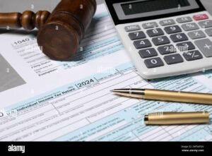 documenti fiscali calcolatrice e penna