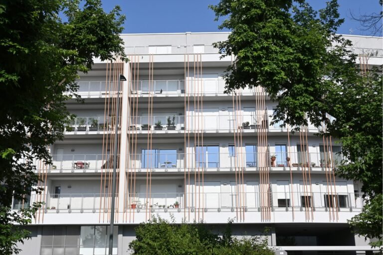 esterno edificio centro servizi comunitari recanati