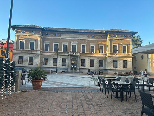 esterno edificio patronato acli busto arsizio