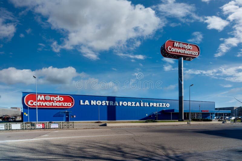 Quali Sono Gli Orari di Apertura di Mondo Convenienza a Cremona