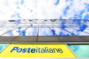 filiale di poste italiane con investitori soddisfatti