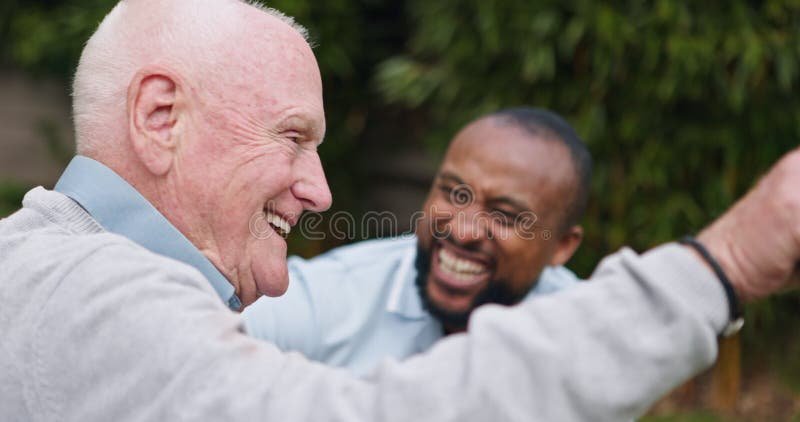 Come Organizzare la Sostituzione della Badante per le Ferie Senza Problemi