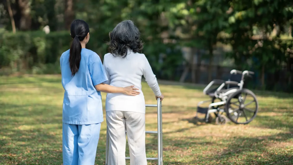 Quali Diritti e Doveri Prevede il Contratto Nazionale per Colf e Badanti 5 Quali Diritti e Doveri Prevede il Contratto Nazionale per Colf e Badanti