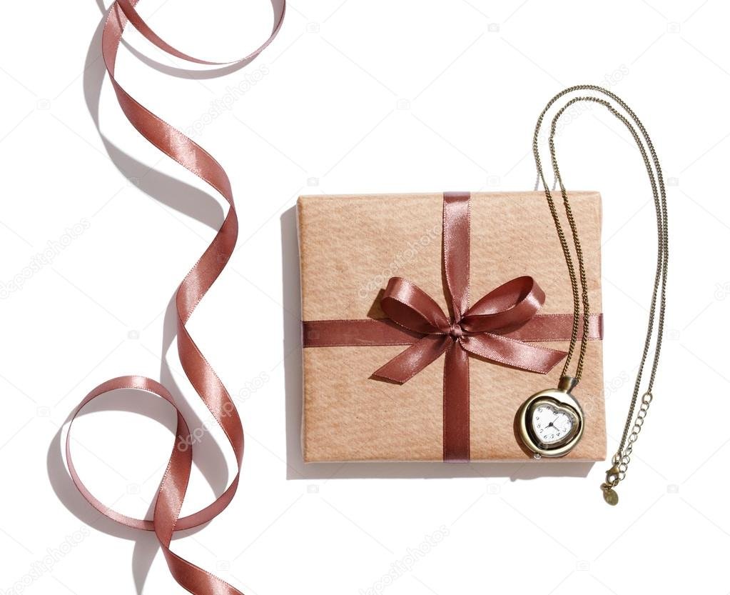 Quali Idee Regalo Scegliere Per Un Amico Che Va In Pensione