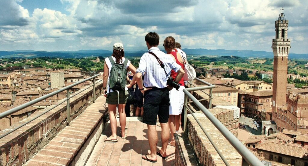 Come Prenotare Visite e Accesso al Pavimento del Duomo di Siena